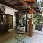 Oyo Flagship 22268 Ohana Acasa