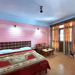Hotel Radhe Continental