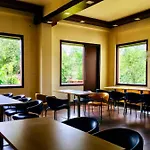 Goroomgo Luxury Palm Bhimtal - Luxury Room - Excellent Customer Service - Best Seller