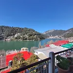 Hotel Lake View Mall Road Nainital
