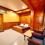 Hotel Shalimar The Mall Road Nainital