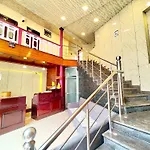 A Premium Hidden Chalet Hotel - Walking Distance From Naini Lake - A Luxury Boutique Stay In Nainital With Newly Decorated Room And Restaurat And Wi Fi - Wondfull Customer Service Awarded