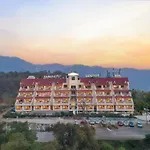 The Dynasty Resort