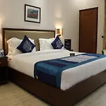 Oyo 2531 Hotel Una Comfort Misty Oak
