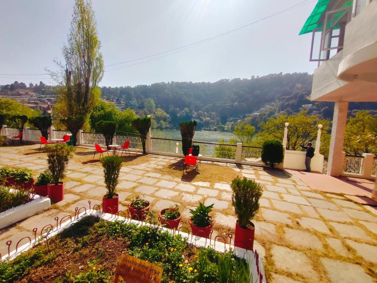 Hotel Elphinstone The Lake Side 3*