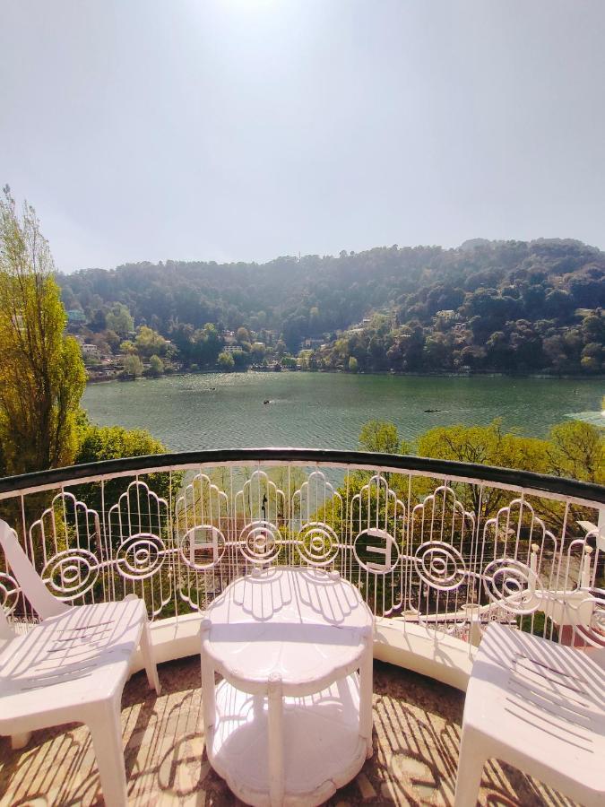 Hotel Elphinstone The Lake Side 3*