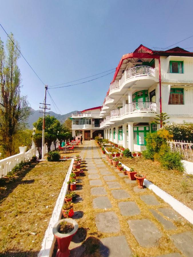 Hotel Elphinstone The Lake Side 3*