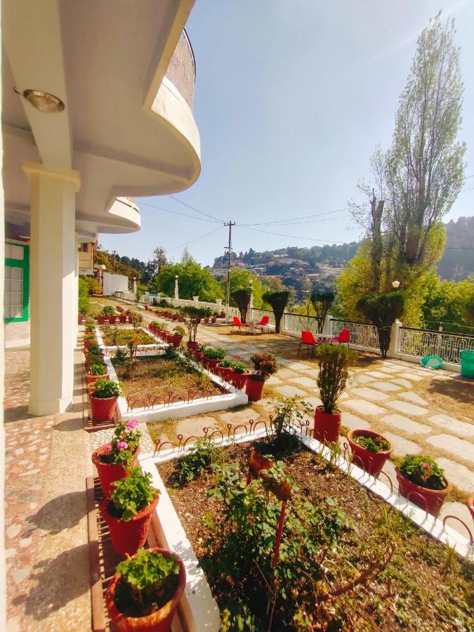 Elphinstone The Lake Side 3* Nainital