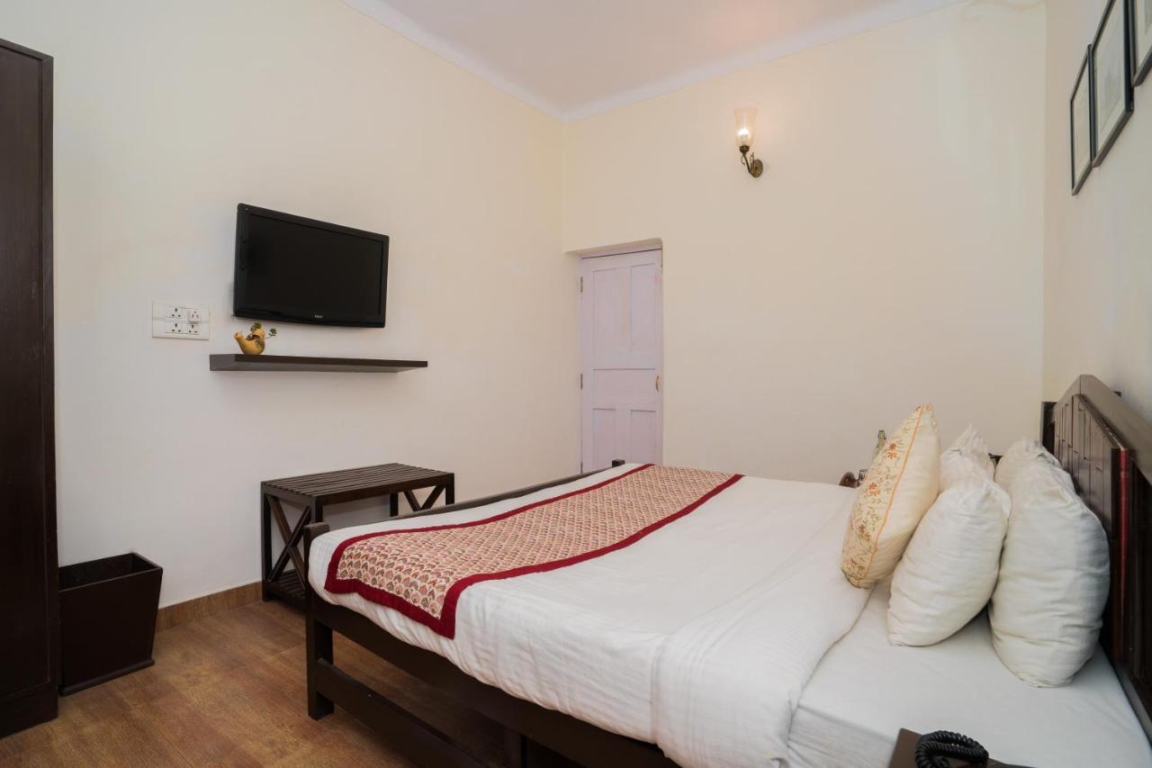 Hotel Bhikampur By Howard