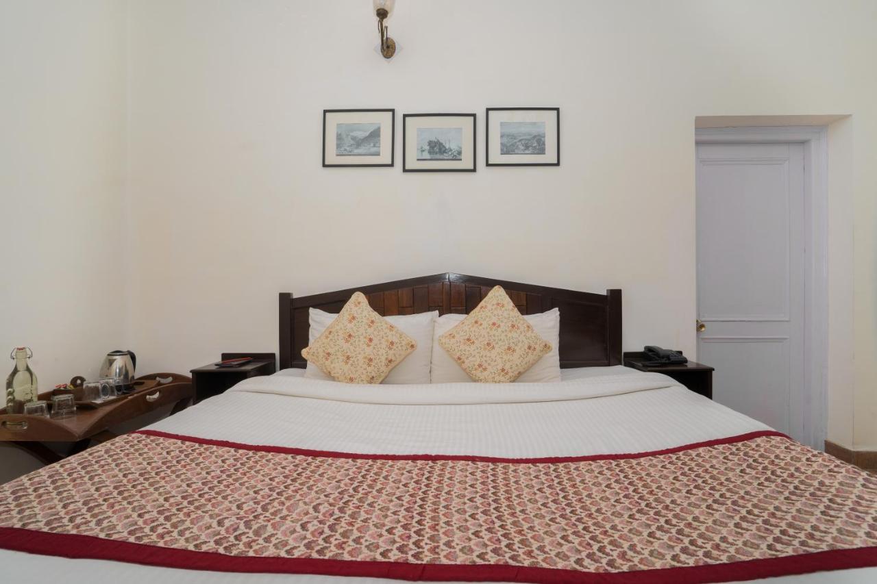 Bhikampur By Howard Hotel Nainital