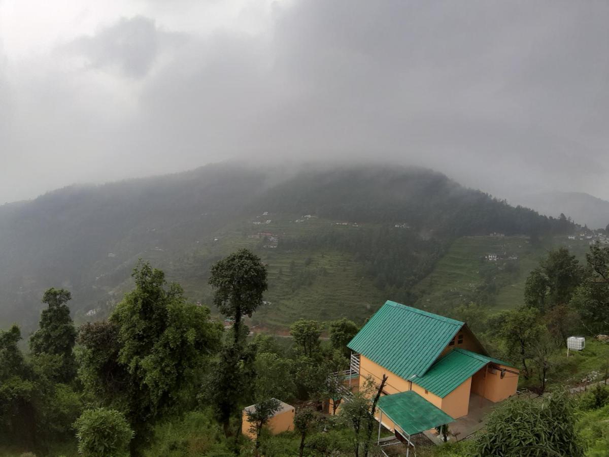 Lodge Chiraiyya Pangot