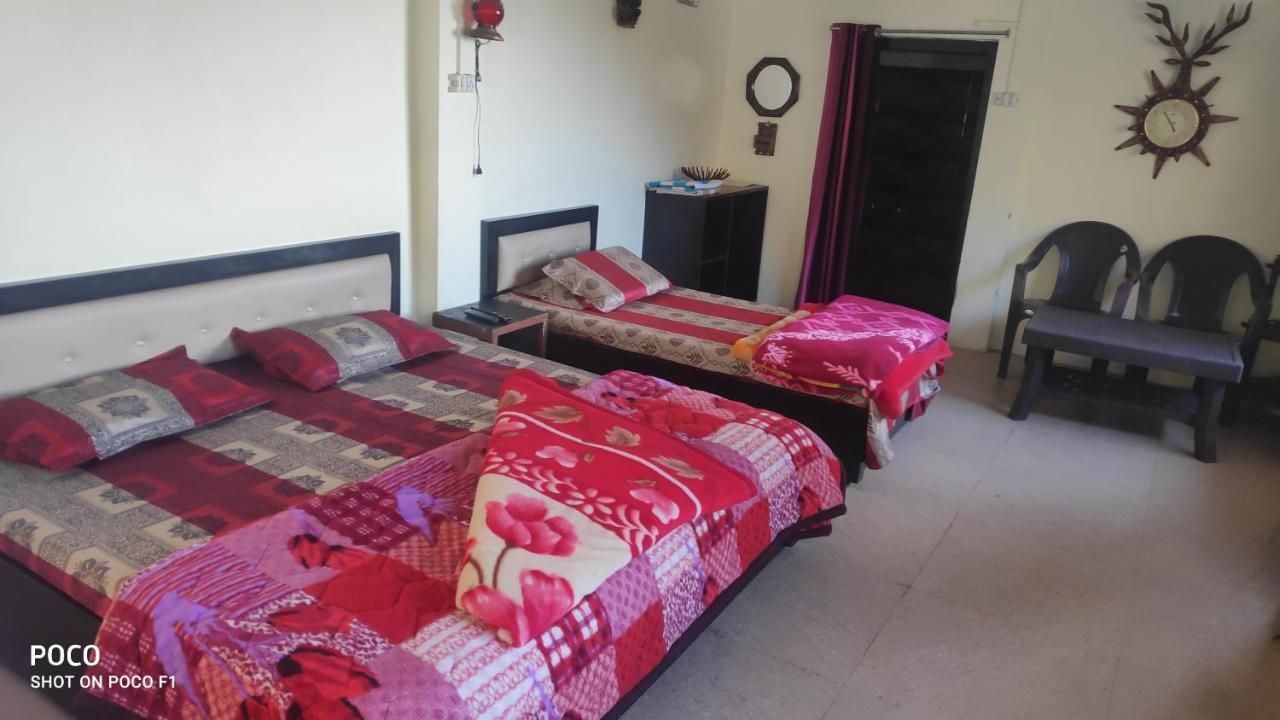 Manohar Guest House