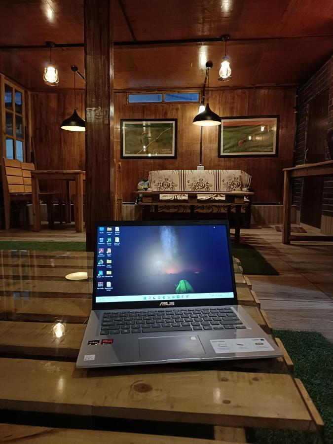 Lodge Chiraiyya Pangot Nainital