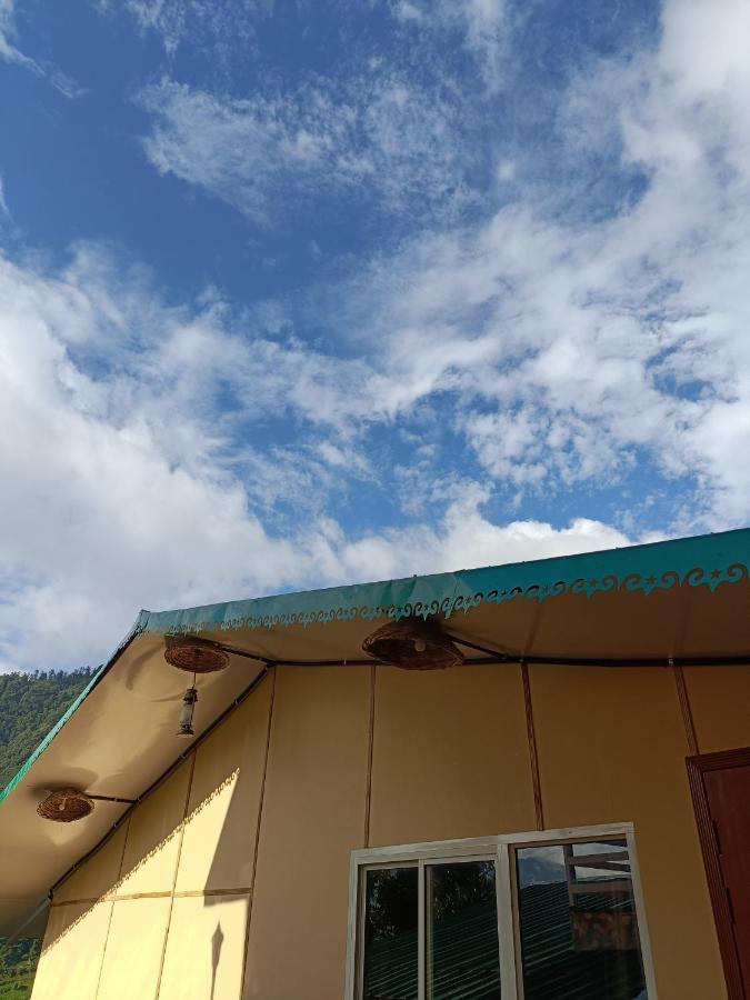 Chiraiyya Pangot Lodge Nainital