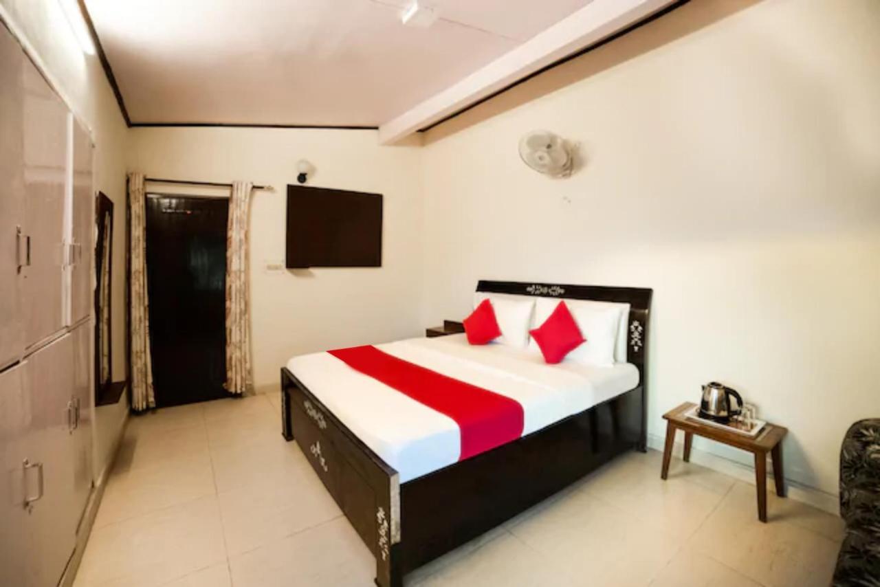 Goroomgo Blue Moon Lake View Mall Road Bhimtal - Best Seller 3* Nainital