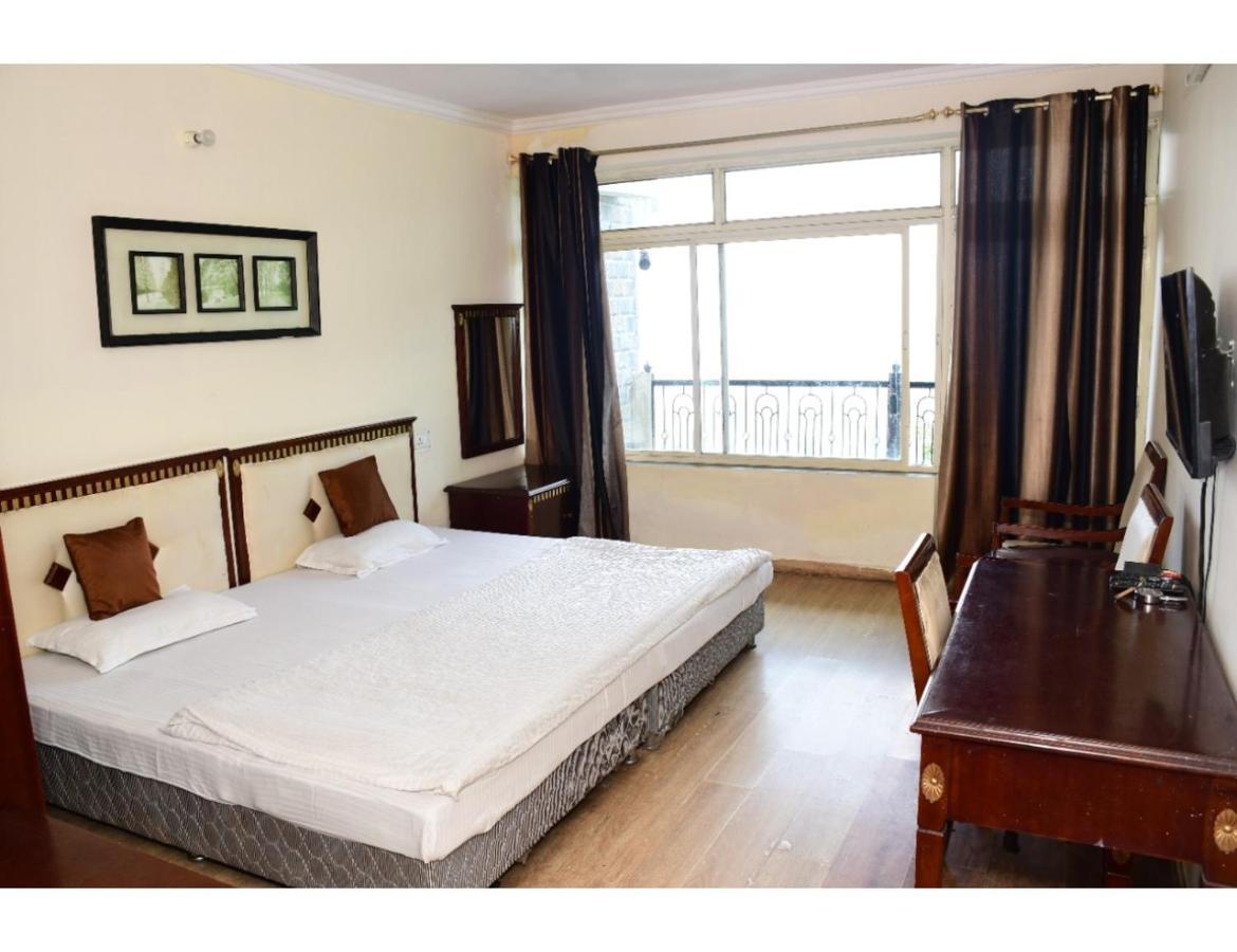 Willows View Room, Tallital 2* Nainital