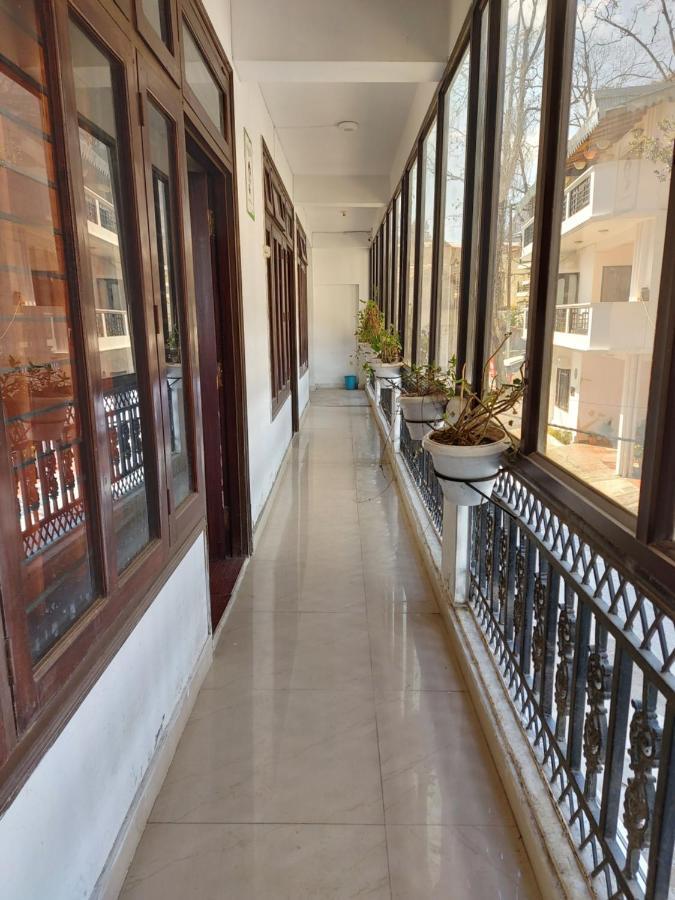 Goroomgo Orchid Hotel