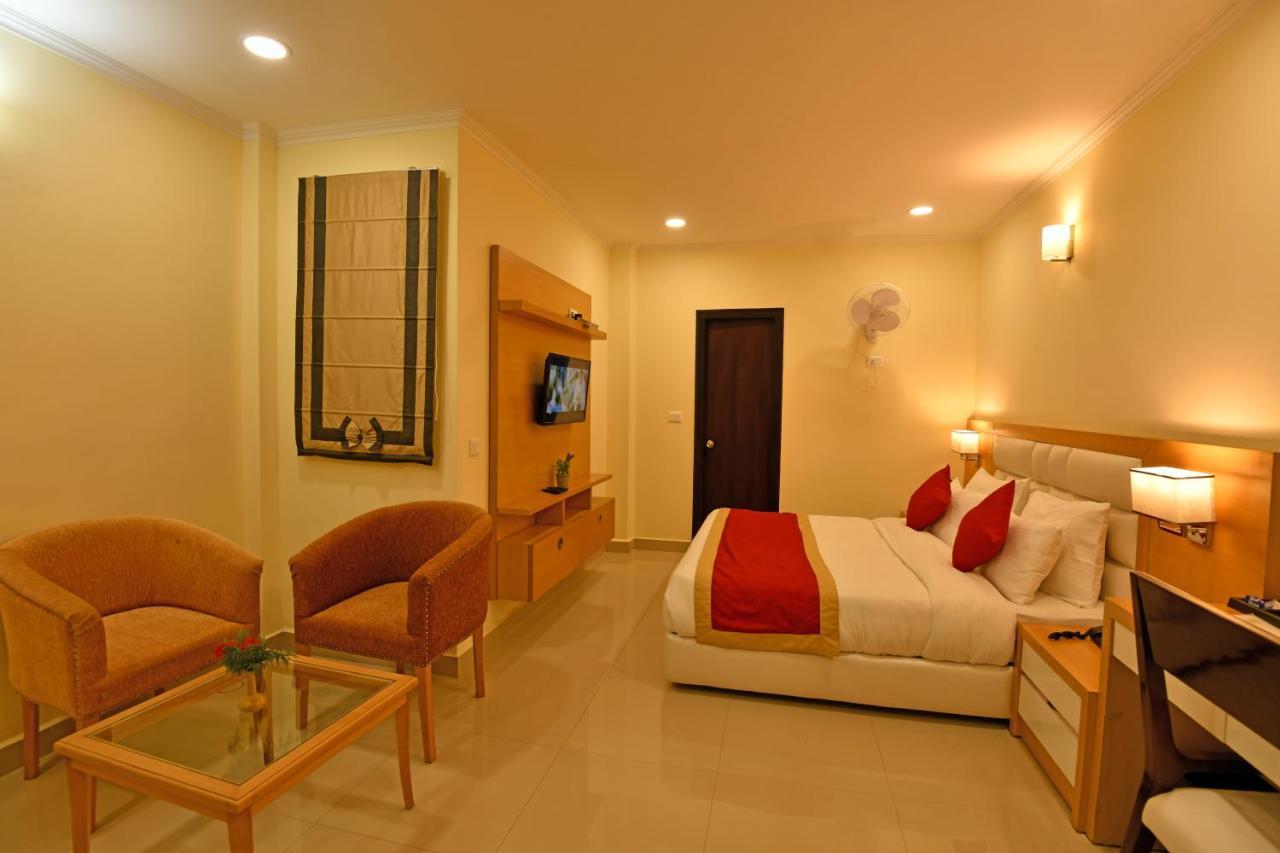 Clarks Inn Bhowali, Nainital Hotel 3*