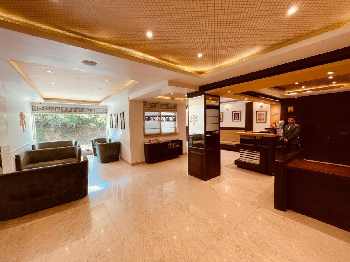 Clarks Inn Bhowali, Nainital Hotel 3*
