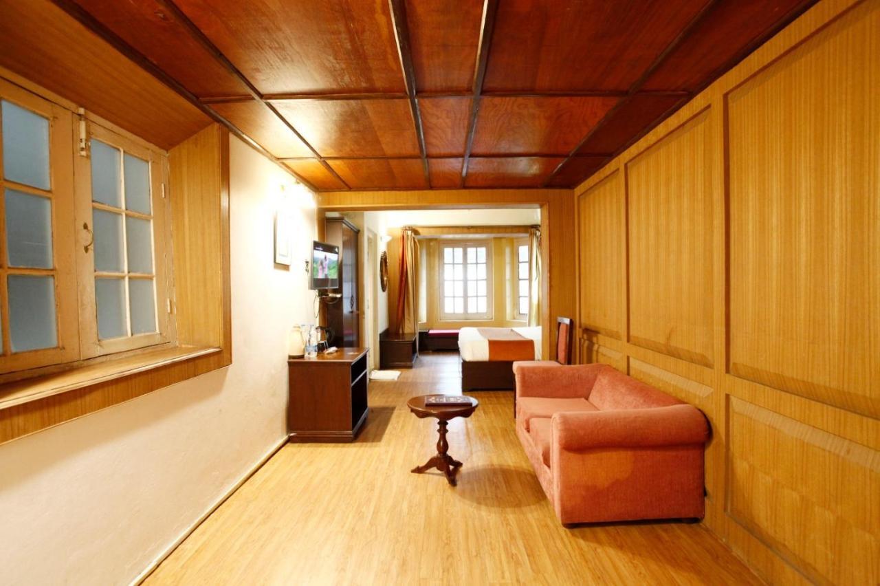 The Palace Belvedere Walkable Distance From Mall Road Hotel 4*