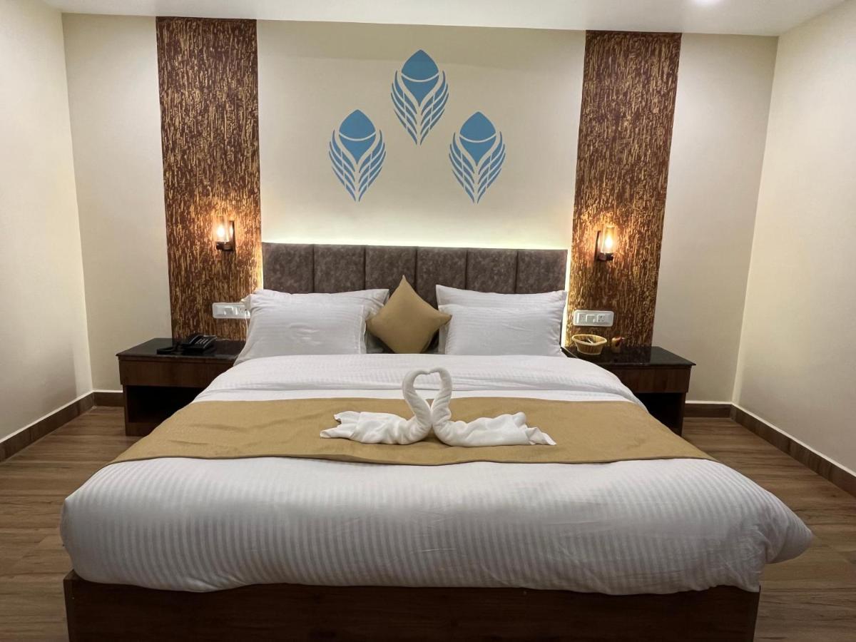 Nivedan And Hotel Nainital