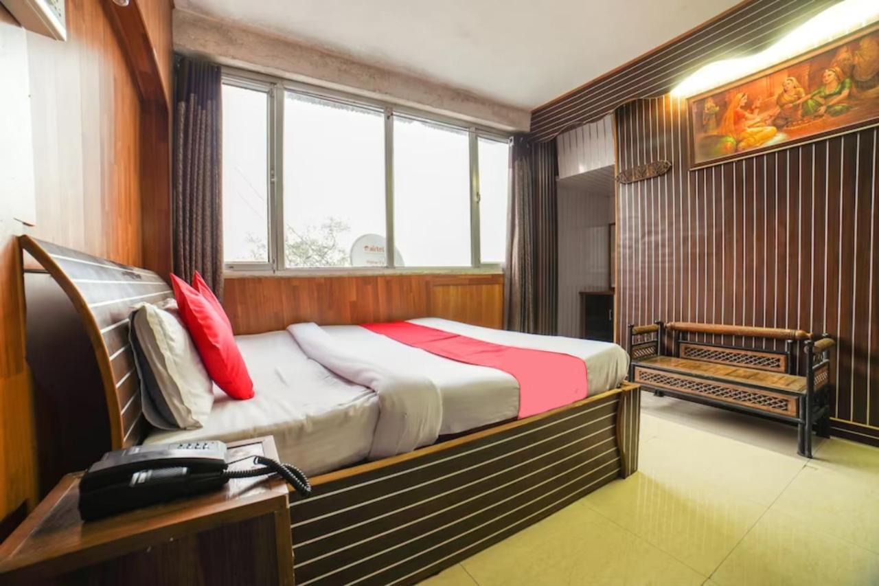 Hotel Goroomgo Long View Retreat Nainital