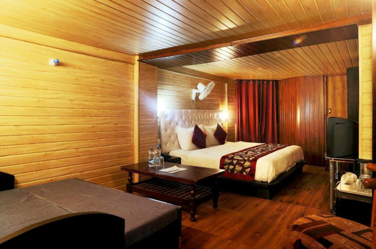 Hotel Goroomgo Moon 3*