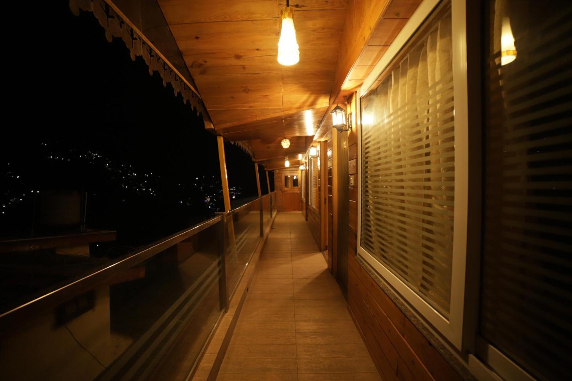Aman The Side 3*