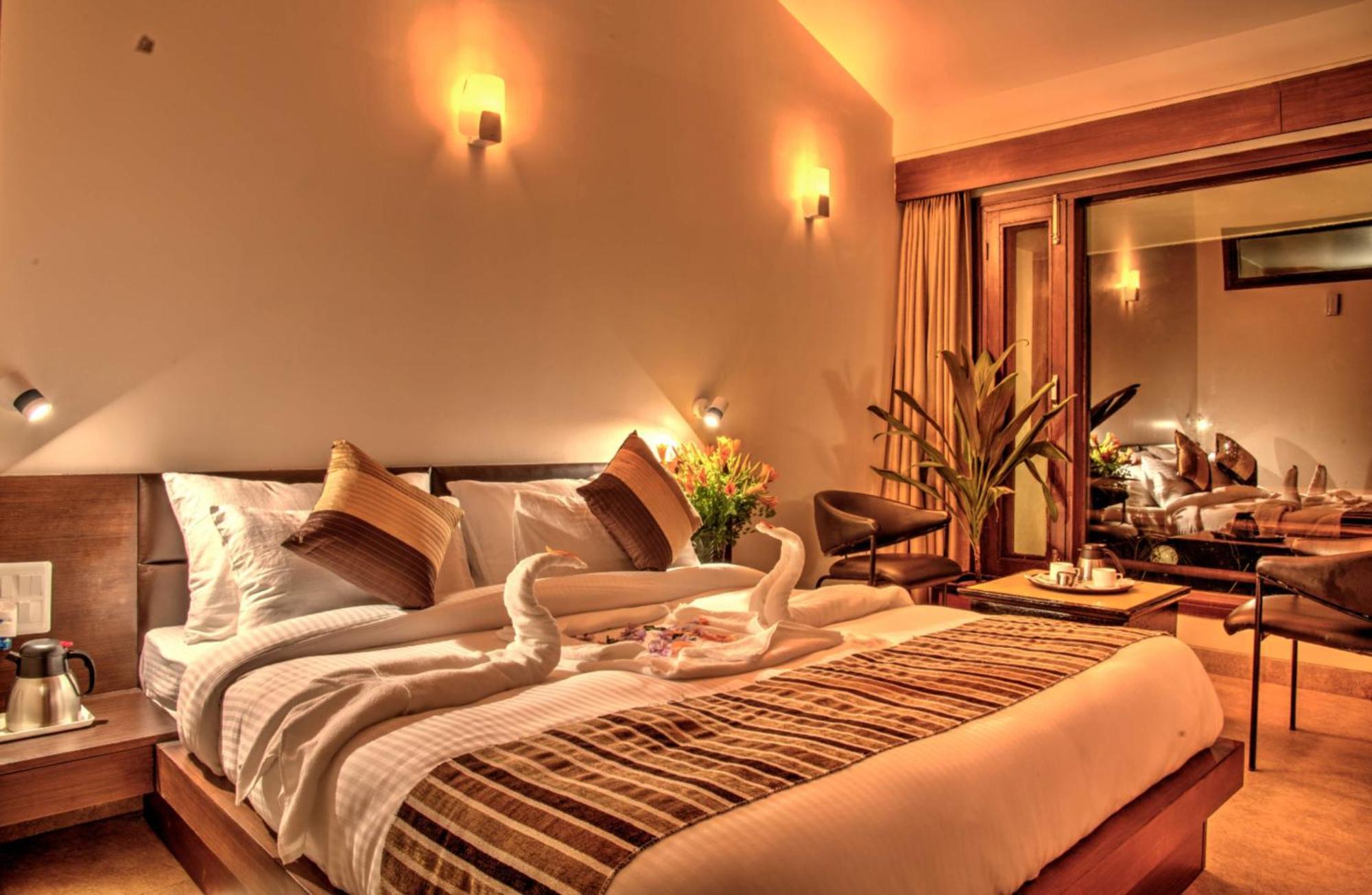 Goroomgo Luxury Palm Bhimtal - Luxury - Excellent Customer Service - Seller Hotel