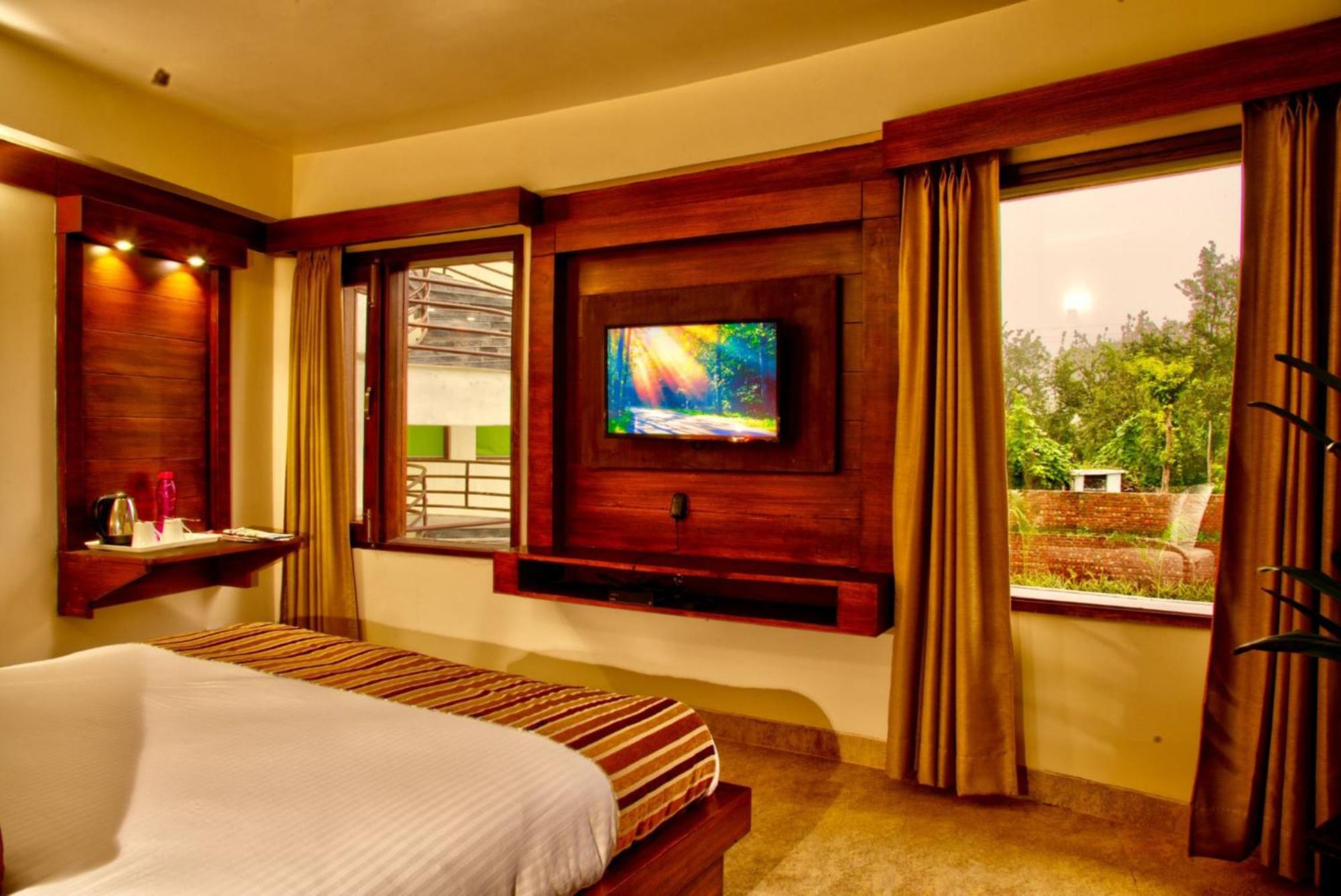Goroomgo Luxury Palm Bhimtal - Luxury - Excellent Customer Service - Seller 3* Nainital