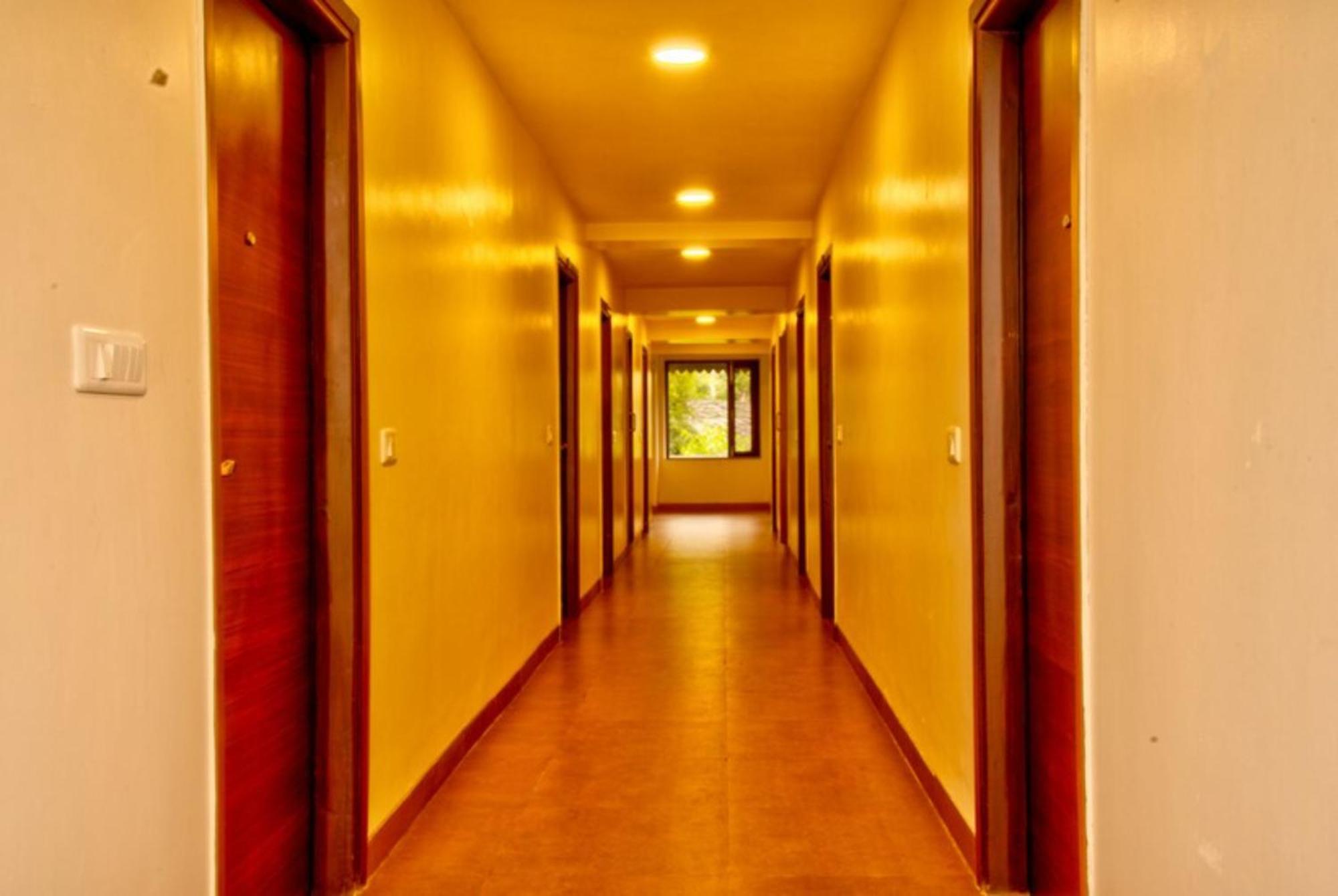 Goroomgo Luxury Palm Bhimtal - Luxury - Excellent Customer Service - Seller