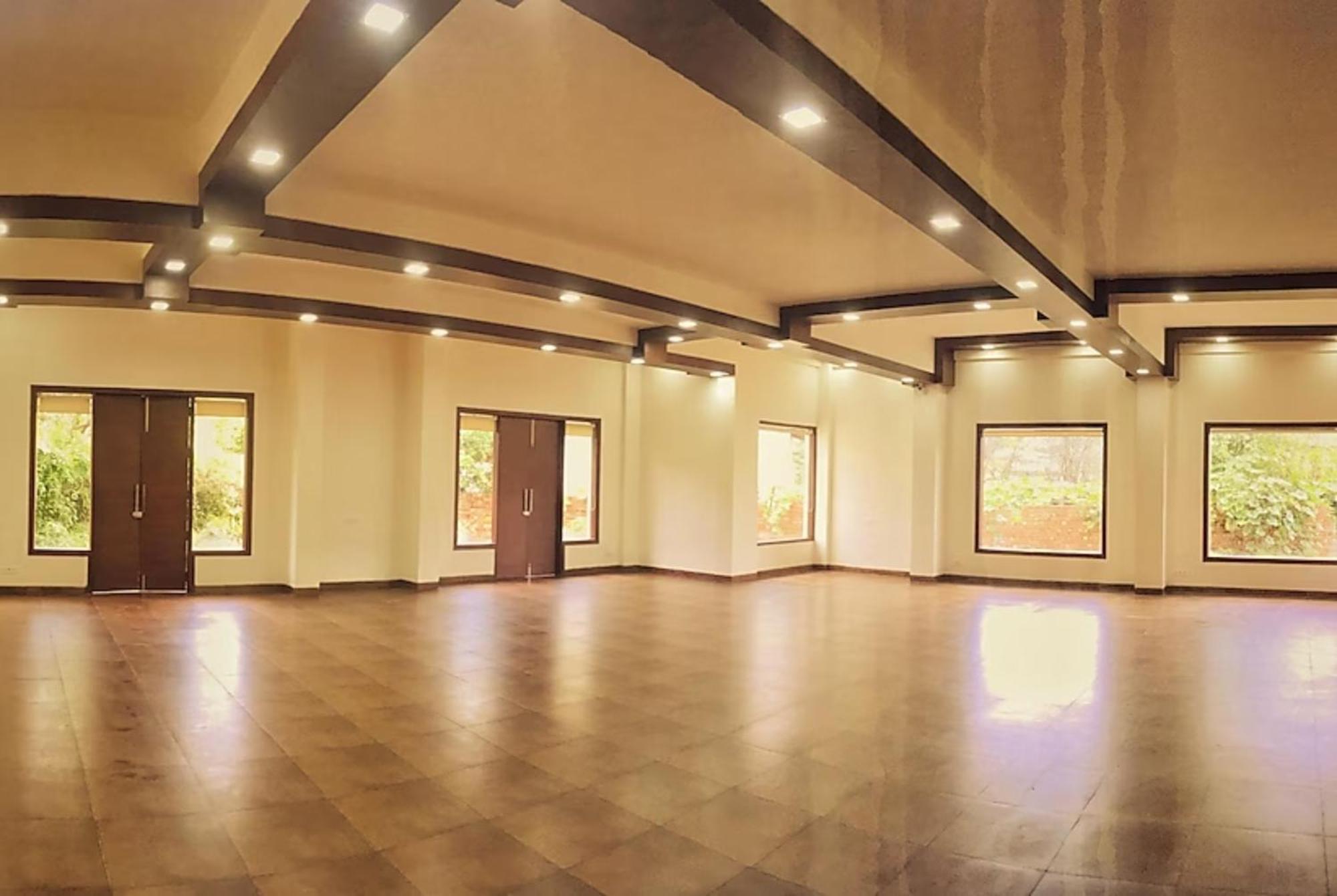 Goroomgo Luxury Palm Bhimtal - Luxury - Excellent Customer Service - Seller Hotel 3*