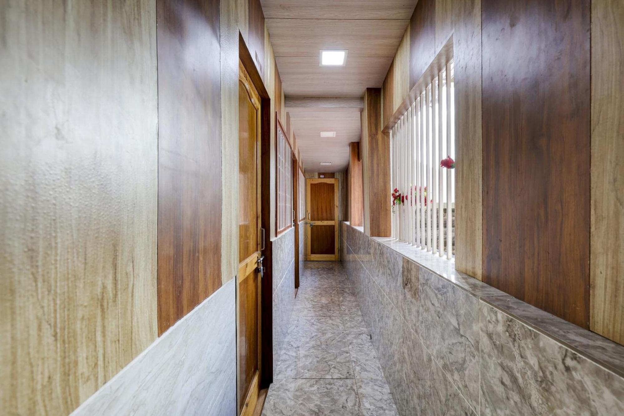 Hotel O Shree