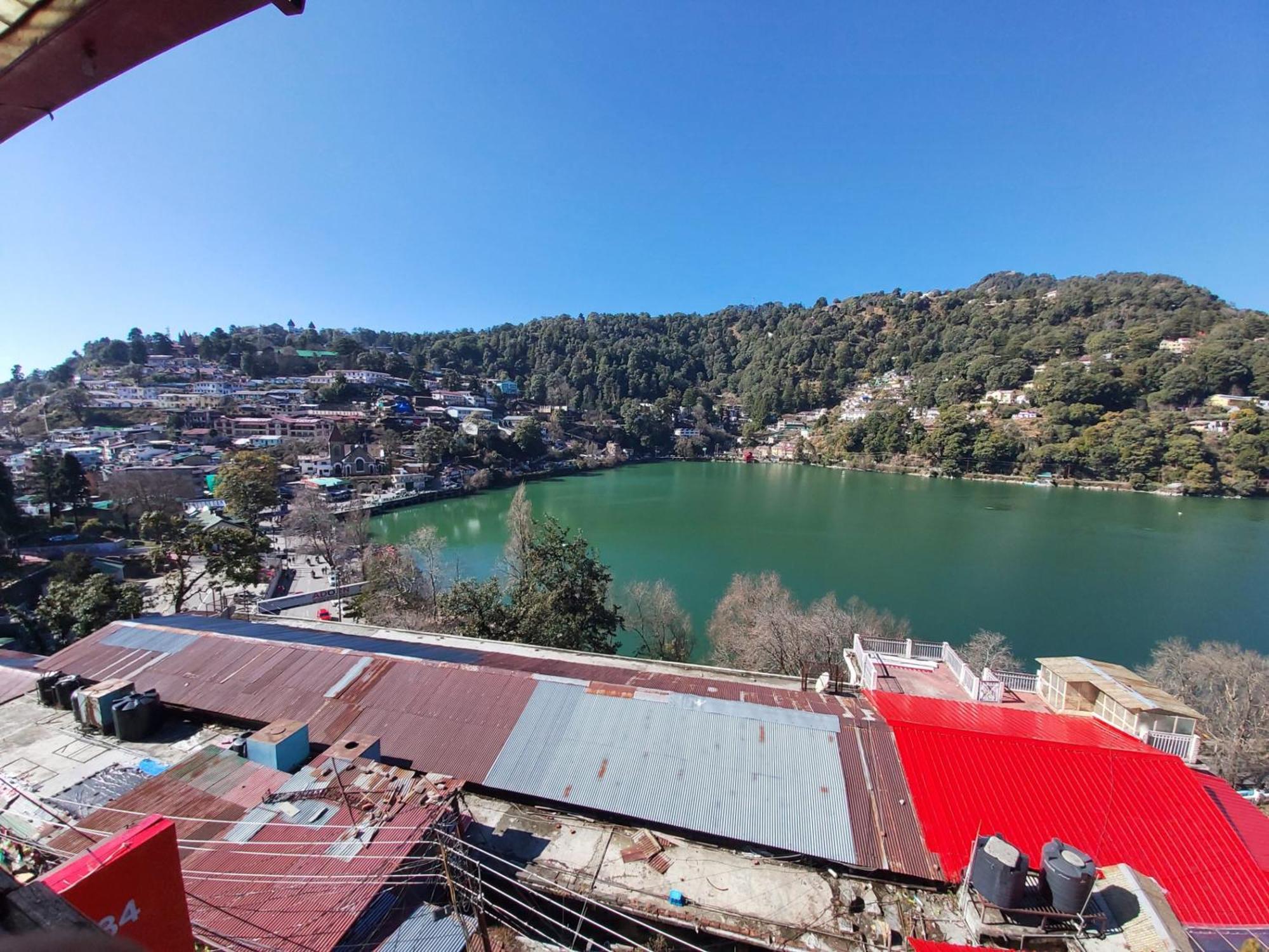 Hotel Naini Lake View Mall Road 3*