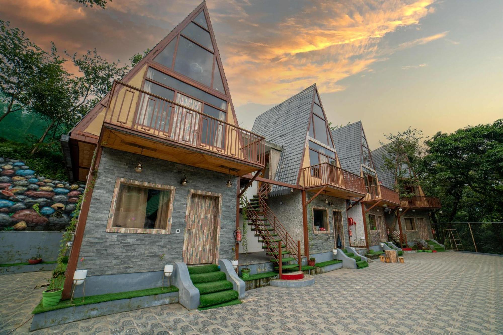 Mudras Grove Resort, 3* Nainital