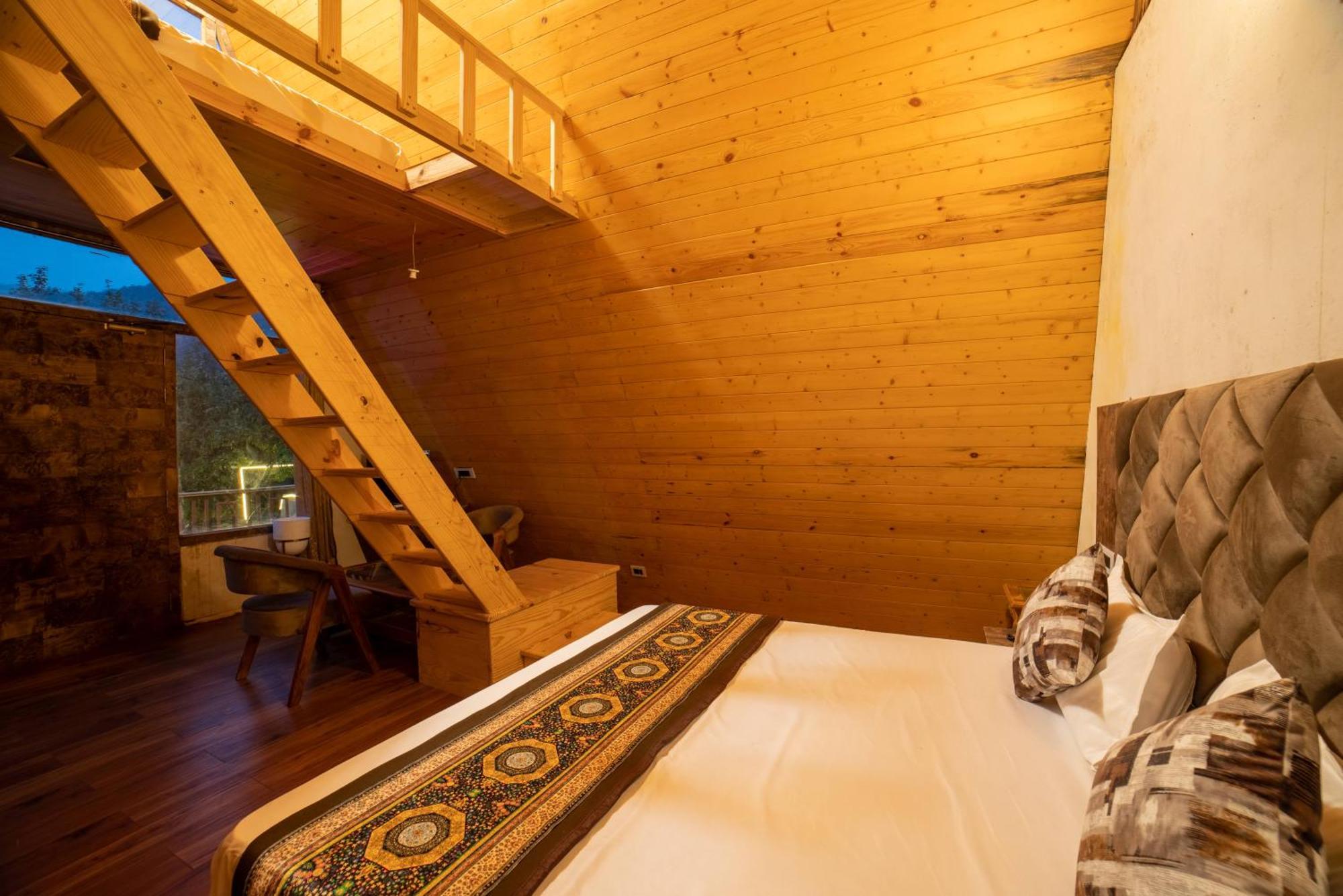 Mudras Grove Resort, Resort 3*
