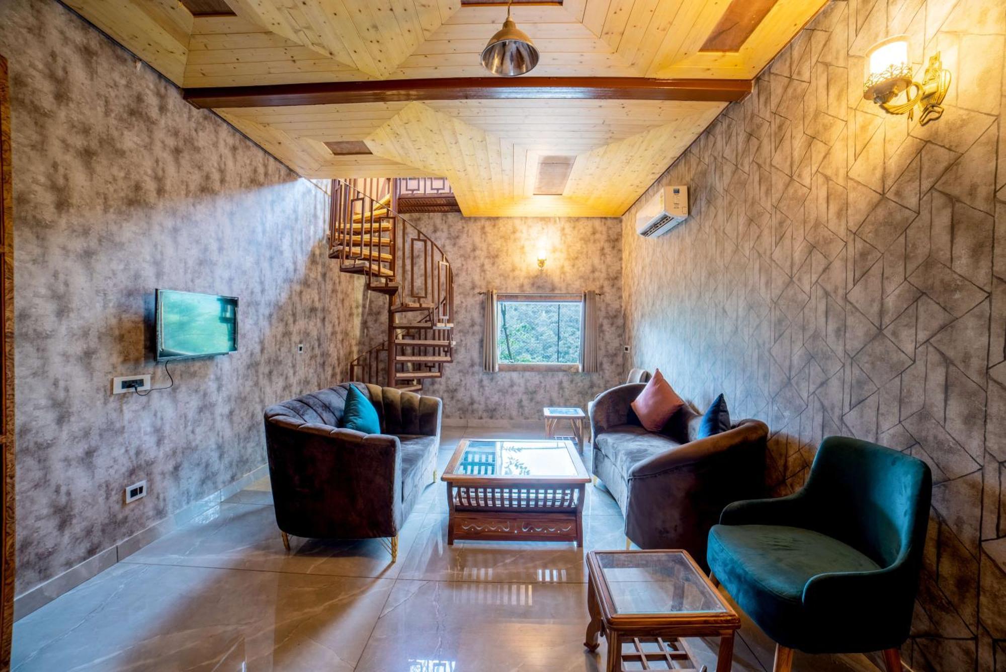 Mudras Grove Resort, 3*