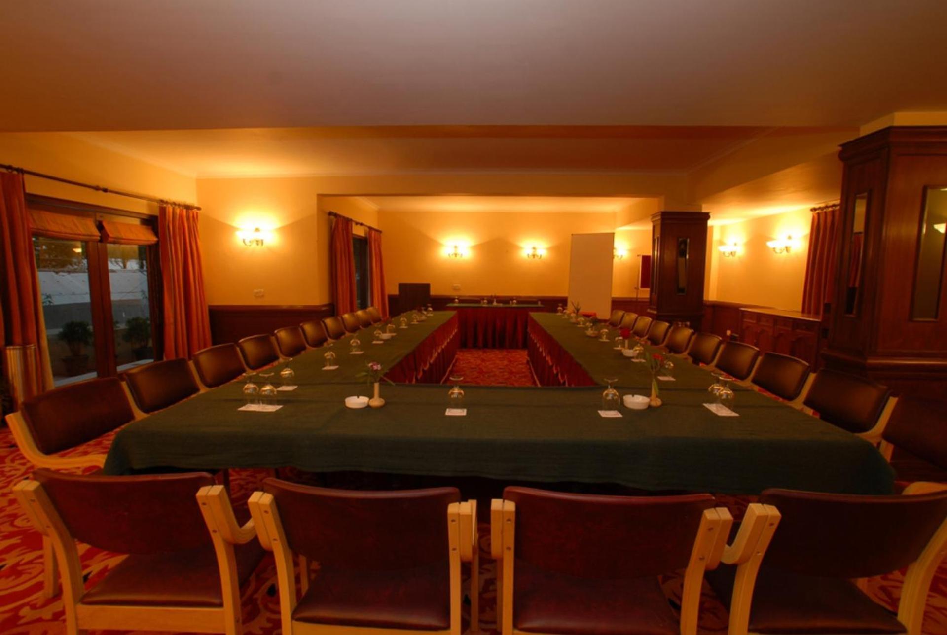 Vikram Vintage Hotel 4*
