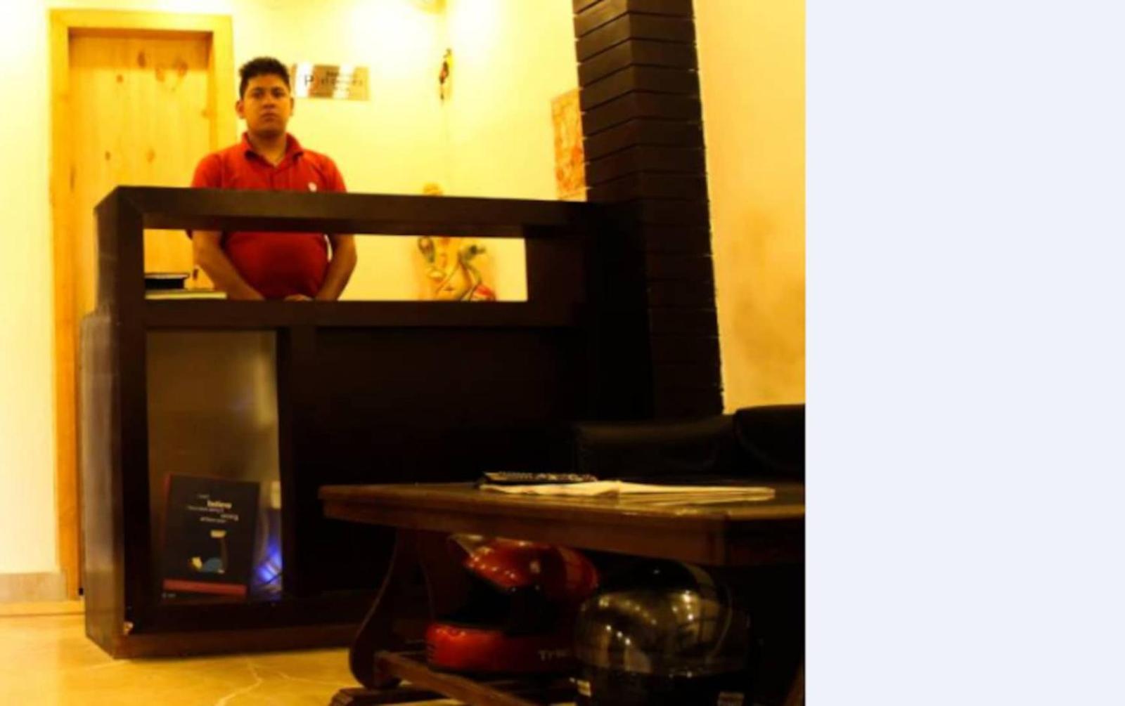 Hotel Flatties Mall Road Nainital-near Lake View Point 3*