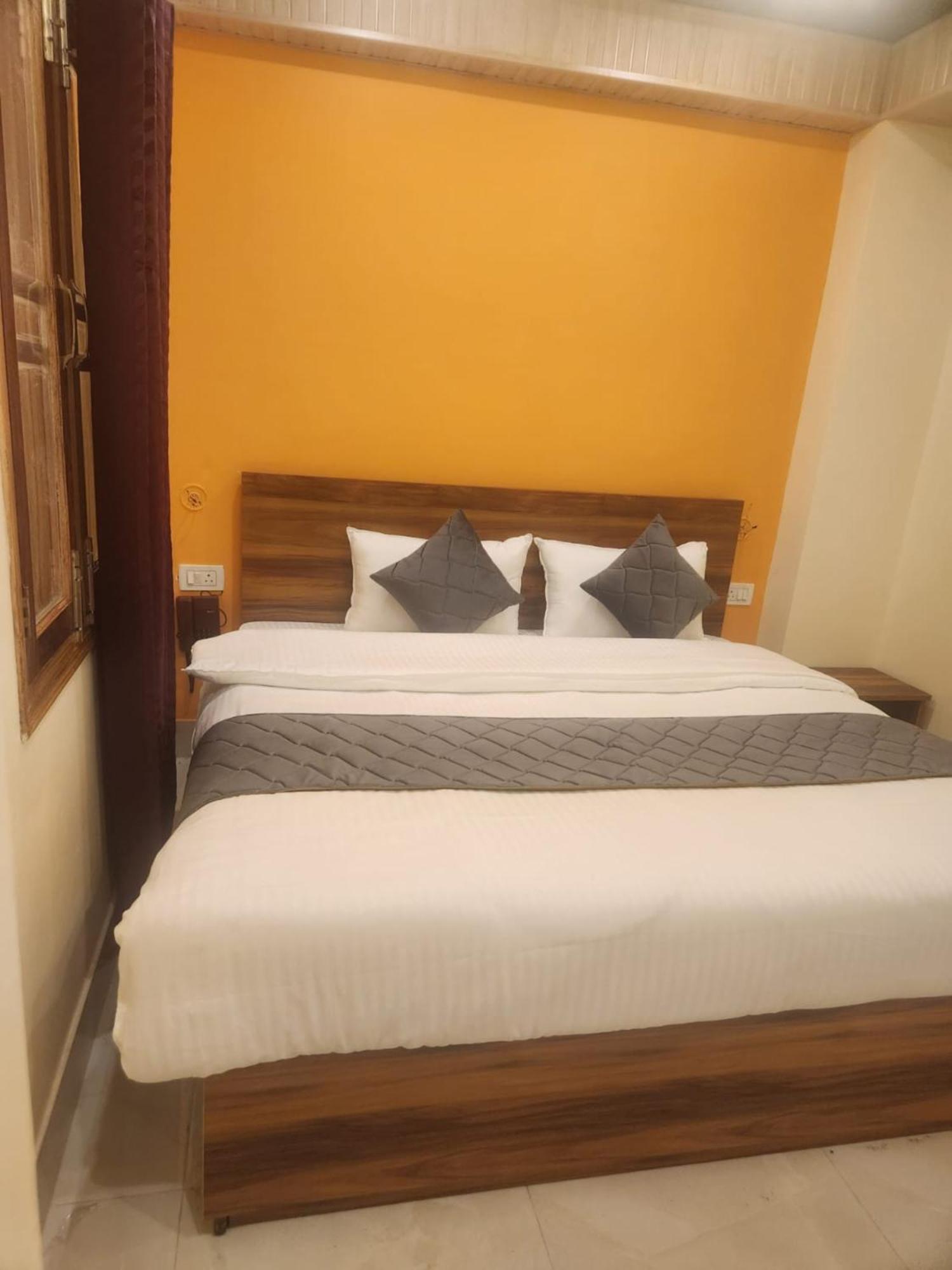 Hotel Gp - Excellent Customer Choice - Seller 3*