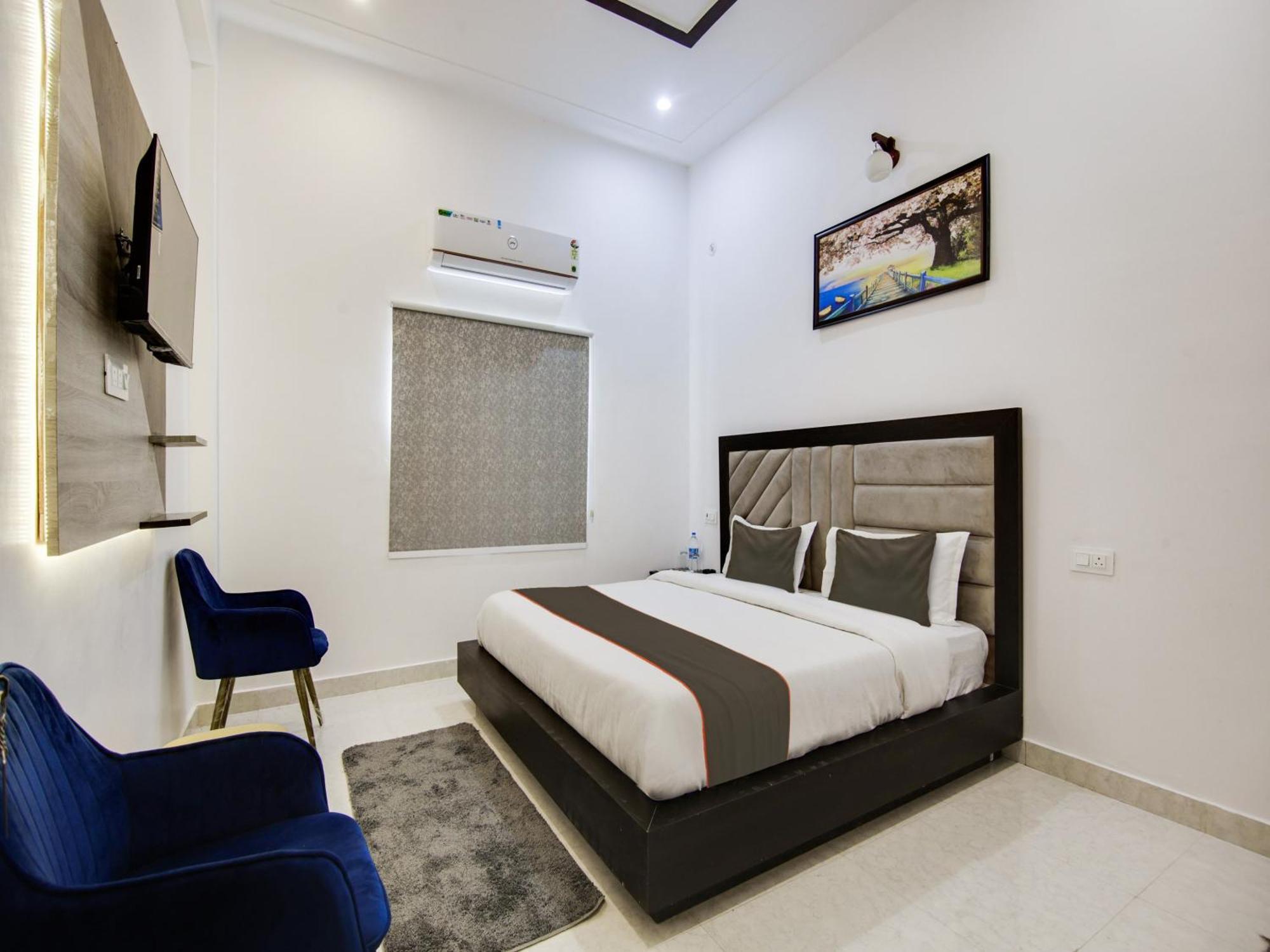The Nines & Restro 3* Nainital