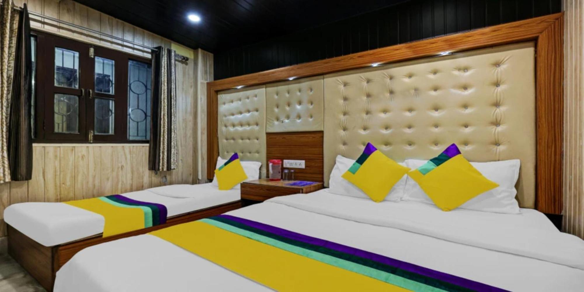 Nainital The Flat#Tiess Near Boat House Club And Naini Lake - Prime Location & Luxury Room - Excellent Customer Service Awarded Hotel Nainital