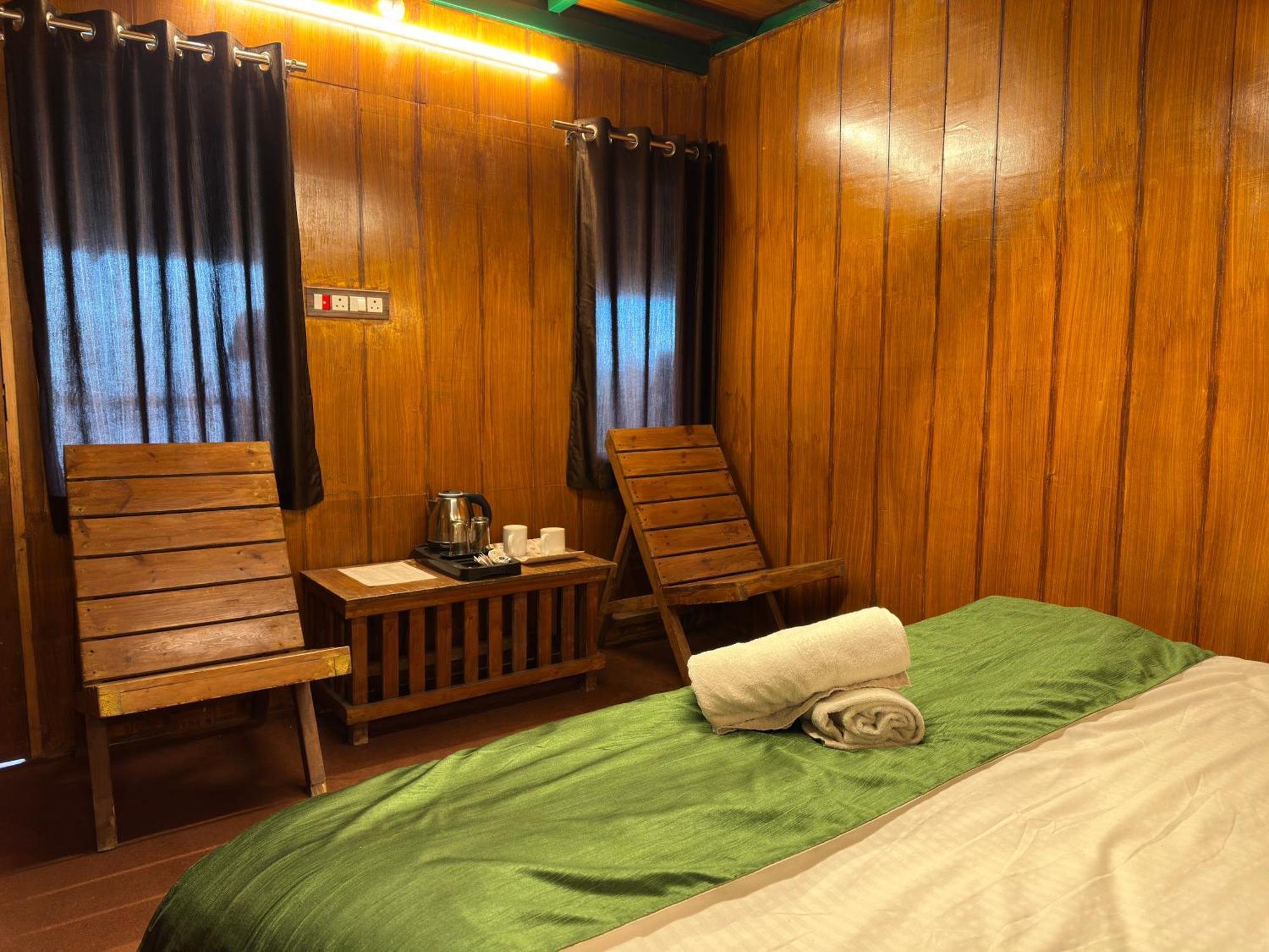 Resort The Sweven Haryal 360 Nainital