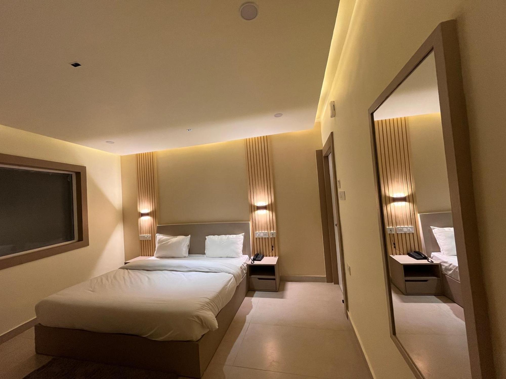 Spruce Hill & Restro 4* Nainital