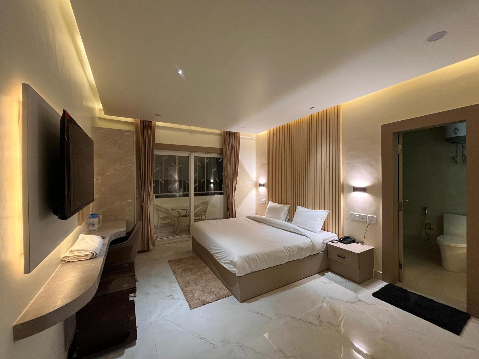 Spruce Hill & Restro Hotel Nainital