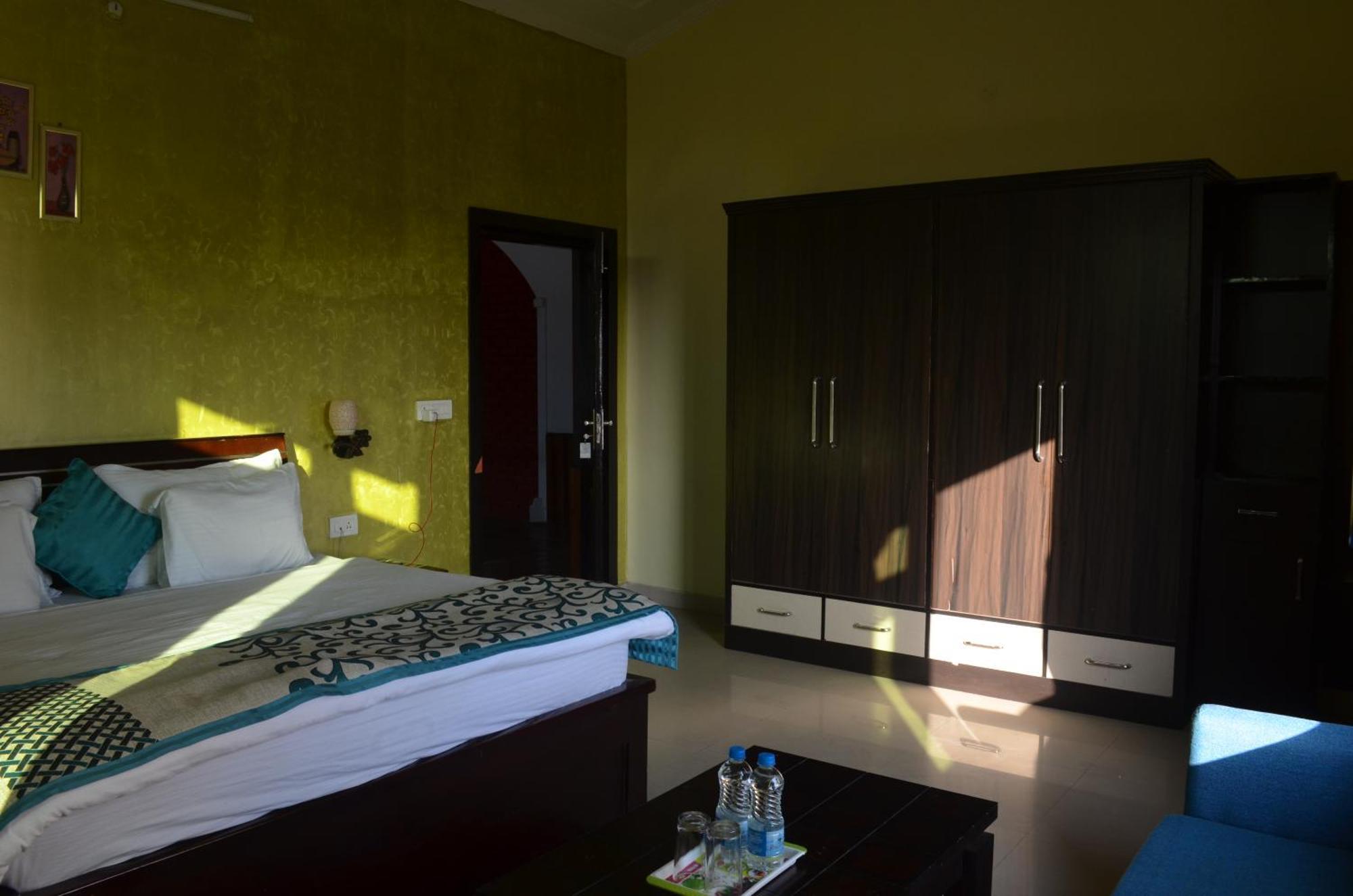 Nabh 3* Nainital