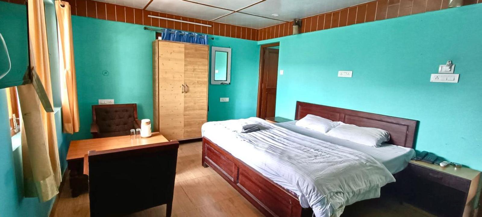 Bed & Breakfast The Sukoon View