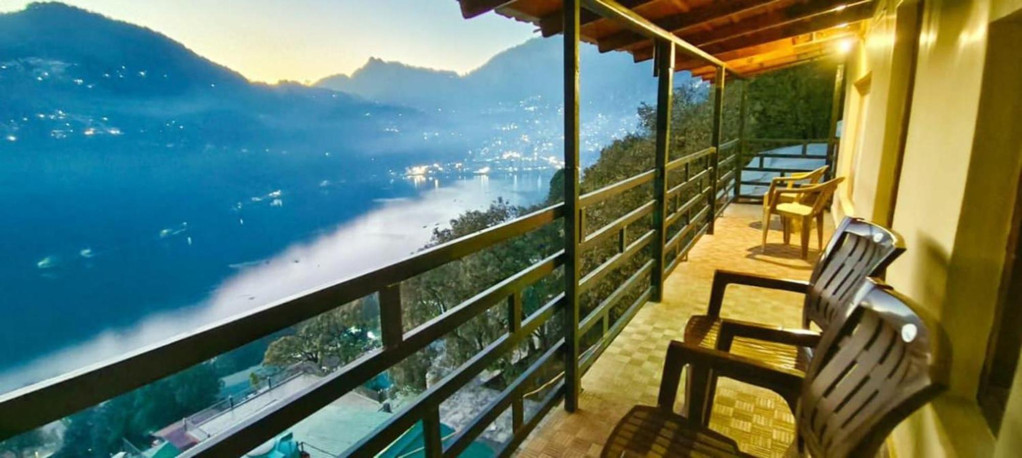 Bed & Breakfast Sukoon View By Boho