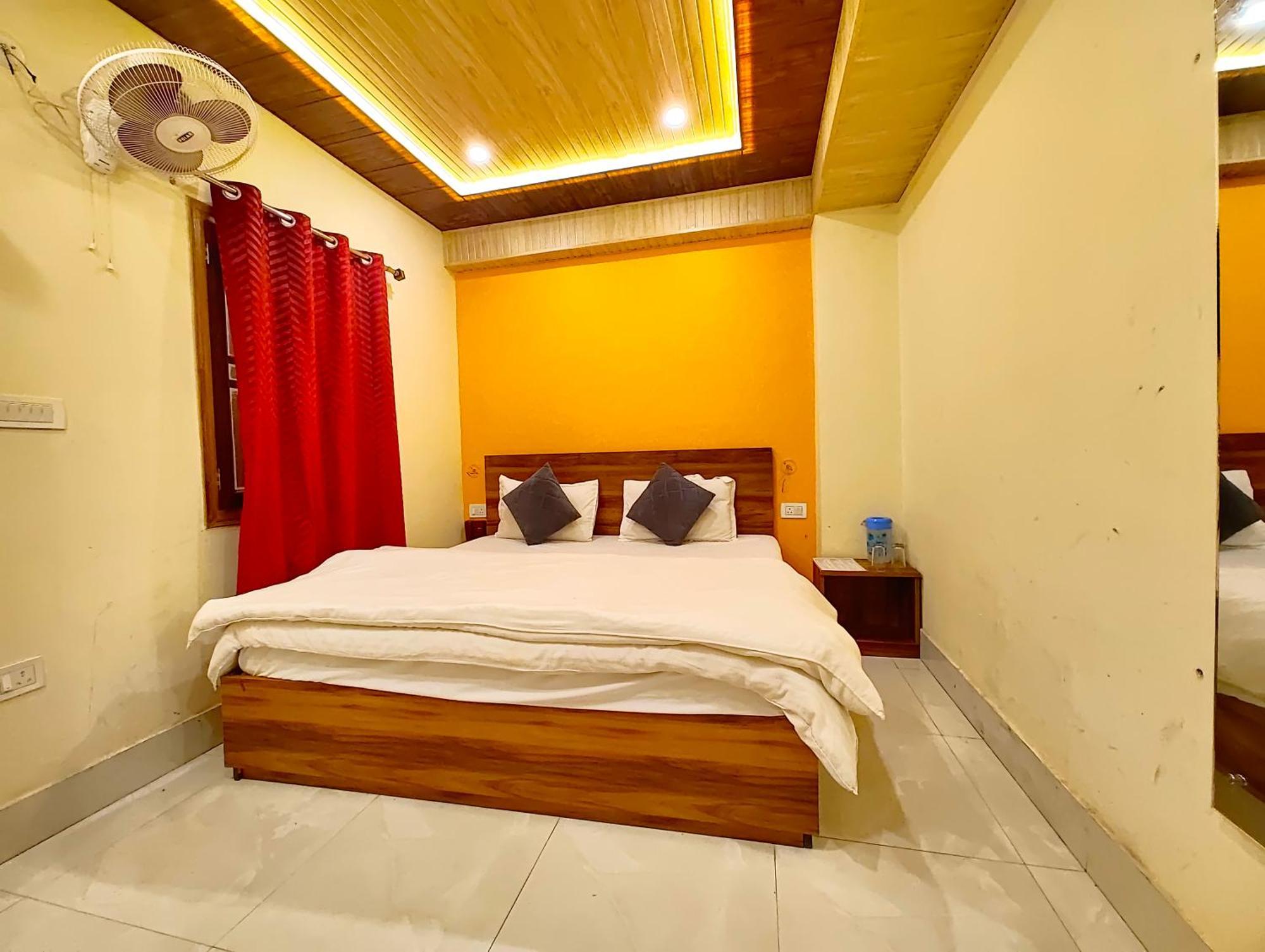 Gp Mall Road Near Naini - A Luxury With Newly Decorated And Renovated - With Wifi - Service Available - Book Now Hotel Nainital