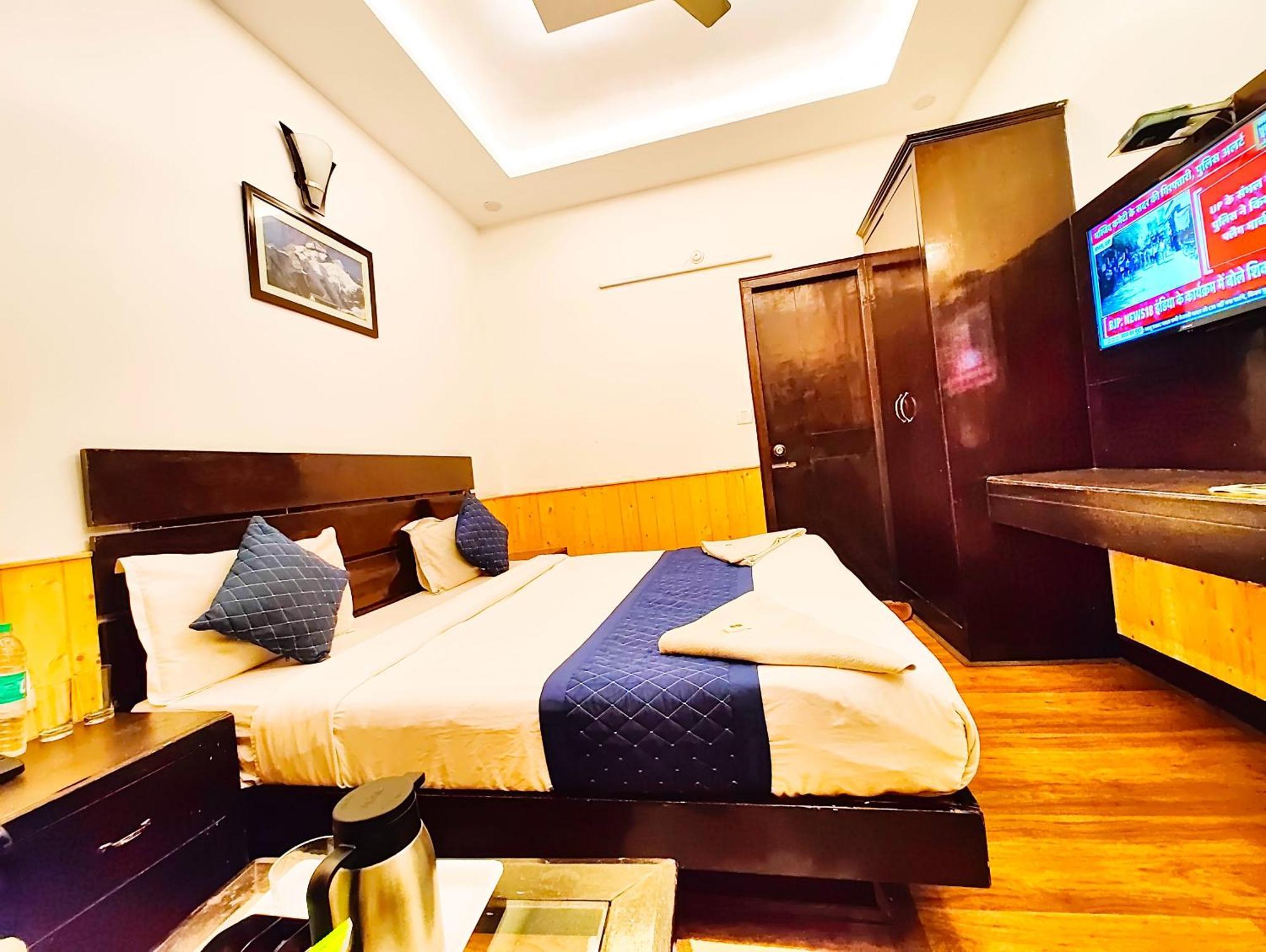 Hotel A Premium Hidden - Walking Distance From Naini - A Luxury Boutique In With Newly Decorated And Restaurat And Wi Fi - Wondfull Customer Service Awarded Nainital